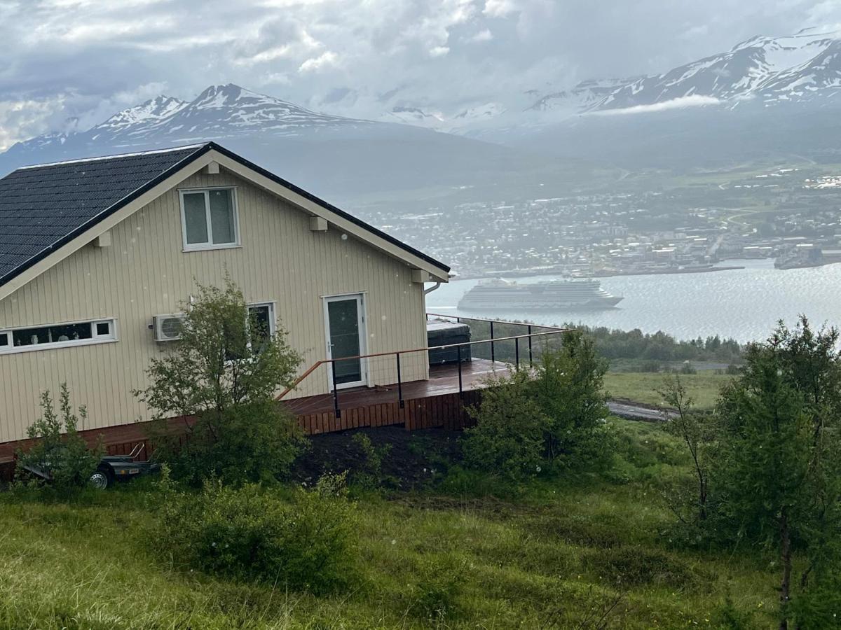 Akureyri - Cabin With An Amazing View Villa Exterior foto