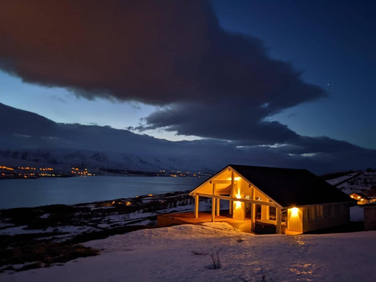 Akureyri - Cabin With An Amazing View Villa Exterior foto